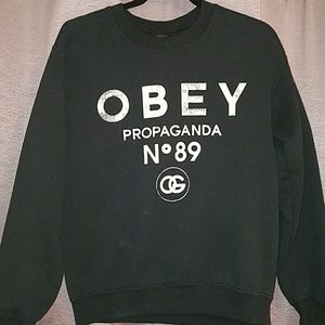 Obey sweater